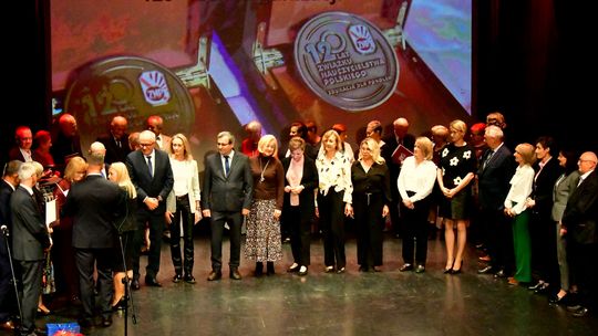 Biłgoraj. 120-lecie Związku Nauczycielstwa Polskiego