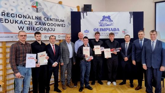 Biłgoraj. Finał Olimpiady Techniki Samochodowej w RCEZ