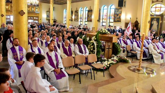 Biłgoraj. Pogrzeb śp. Grażyny Skakuj