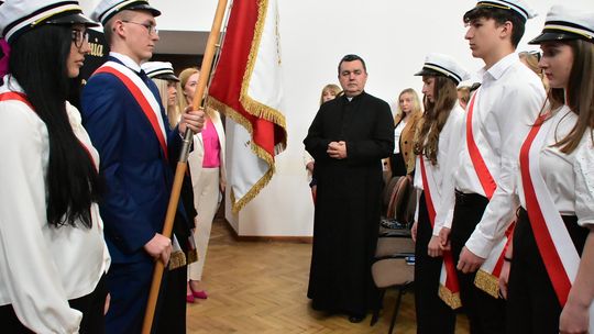 Biłgoraj. Pożegnanie maturzystów