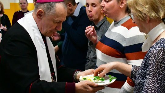 Biszcza. Świąteczne spotkanie w Warsztatach Terapii Zajęciowej