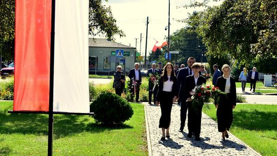 Frampol. Piknik historyczny w 87. rocznicę bombardowania miasta