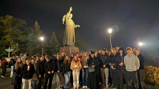 Maturzyści z diecezji zawierzyli swoją przyszłość Matce Bożej