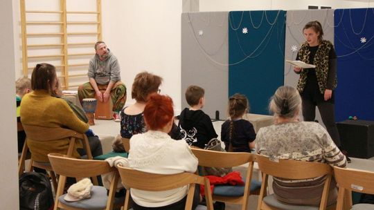 Między słowem a sceną. "Królowa Śniegu" w czytaniu performatywnym