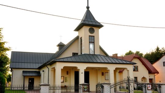 Niedziela Radiowa w parafii pw. Matki Bożej Nieustającej Pomocy w Gromadzie