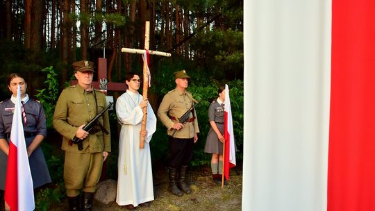 Osuchy. Partyzancka droga krzyżowa