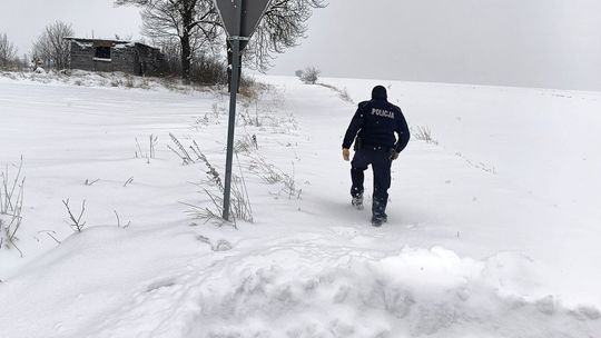 Policyjne kontrole w czasie silnych mrozów