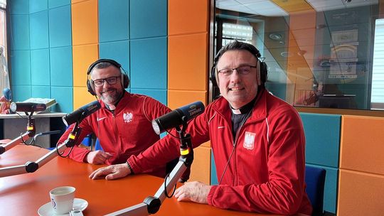 Reprezentacja Polski księży przed walką o historyczne dziesiąte złoto