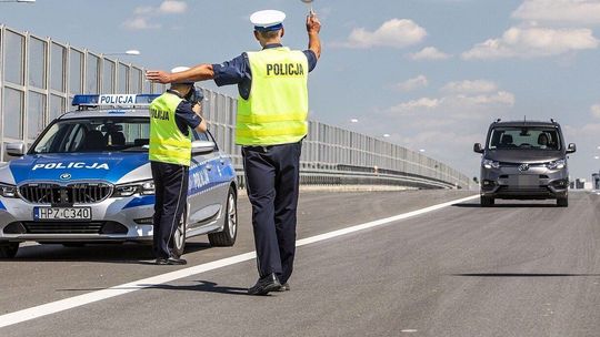 Służby apelują o rozsądek podczas trwającego weekendu majowego