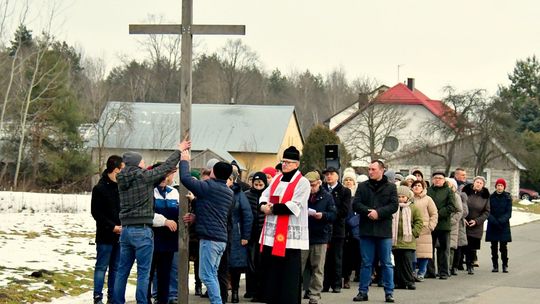 Stary Lipowiec. Modlitwa o trzeźwość narodu na ulicach miejscowości