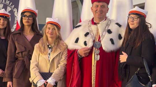 Uroczysta inauguracja roku akademickiego 2025/2026 w Akademii Zamojskiej