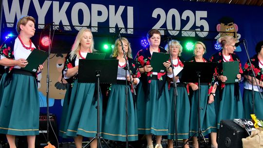 Wykopki w Majdanie Nepryskim