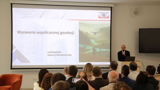 Zwierzyniec geodezyjną stolicą Polski. W BCU odbyło się "Spotkanie Trójstronne”
