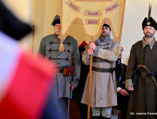 Bidaczów. Ks. Stanisław Matraś patronem grupy rekonstrukcyjnej