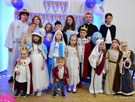 Biłgoraj. Bal Wszystkich Świętych