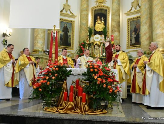 Biłgoraj. Diecezjalne dziękczynienie kobiet