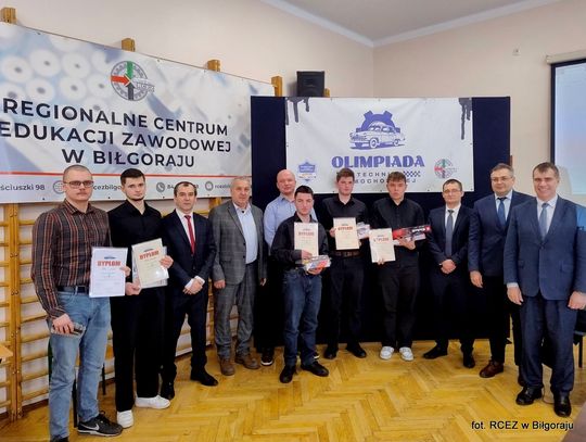 Biłgoraj. Finał Olimpiady Techniki Samochodowej w RCEZ
