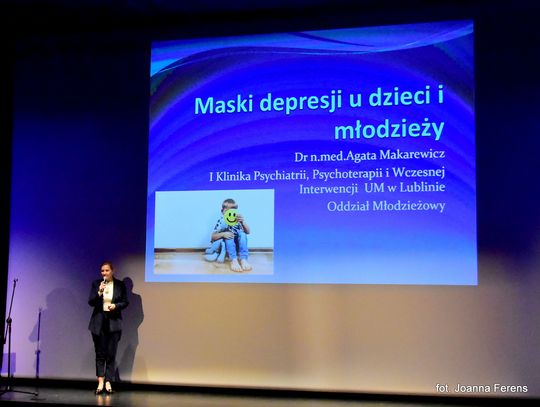 Biłgoraj. Konferencja „Psychiczne cierpienie dzieci i młodzieży”