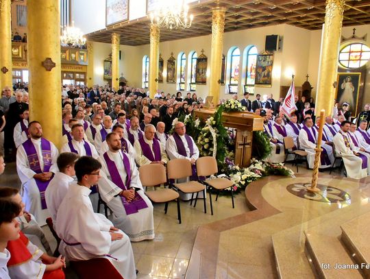 Biłgoraj. Pogrzeb śp. Grażyny Skakuj