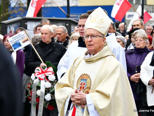 Biłgoraj. Pomnik niepodległości