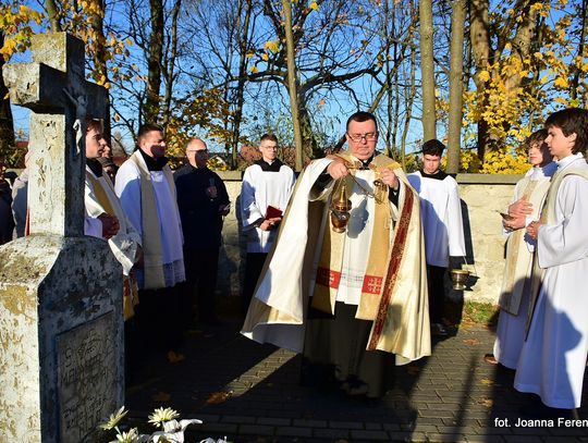 Biłgoraj. Uroczystość Wszystkich Świętych