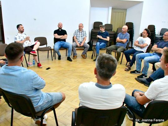 Biłgoraj. Warsztaty dla mężczyzn „Kuźnia Autentyczności”