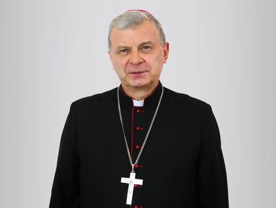 Biskup Tadeusz Bronakowski