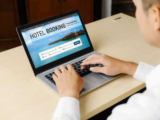 Booking engine ? czym jest i jak działa silnik rezerwacyjny dla hotelu?