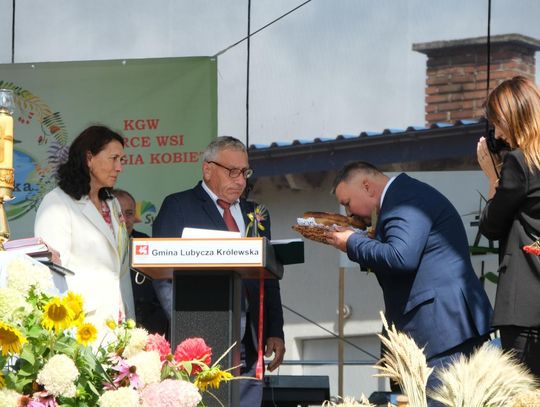 Dożynki gminno-parafialne w Rudzie Żurawieckiej