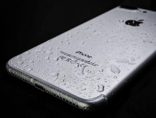 Jak przygotować iPhone na wizytę w serwisie we Wrocławiu?