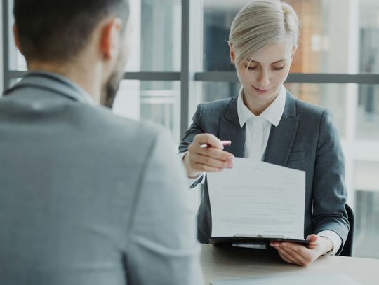 Jak przygotować się do rozmowy o podwyżce?