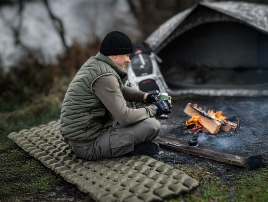 Karimata w plecaku żołnierza i turysty – jeden element, a ogromna różnica