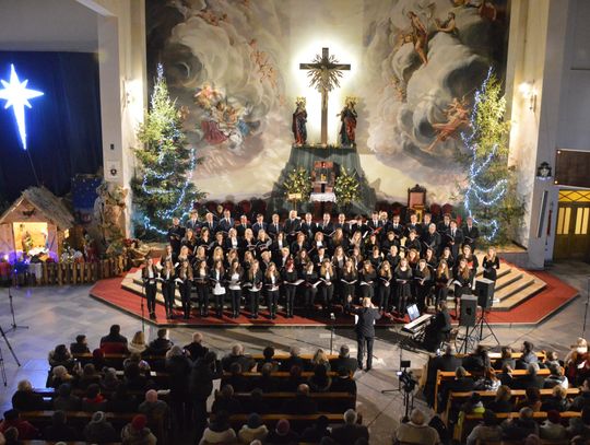 Koncert jubileuszowy lubaczowskiego chóru