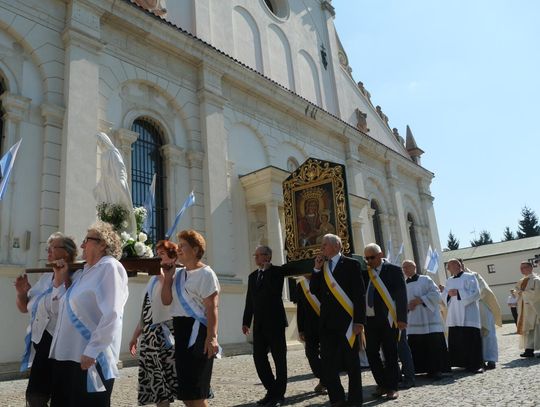 Łaskawa Matka od 25 lat w koronie