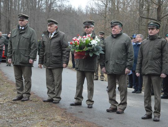 Lesnicy oddali hołd powstańcom styczniowym