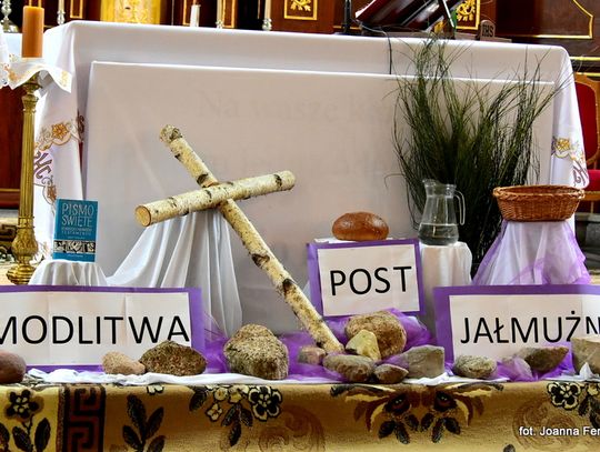 Łukowa. Modlitwa i post za parafię