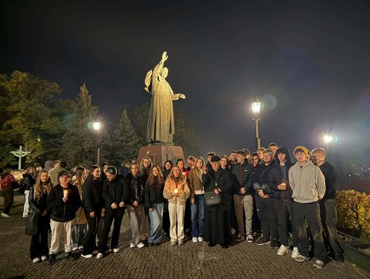 Maturzyści diecezji zawierzyli swoją przyszłość Matce Bożej