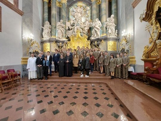 Maturzyści z naszej diecezji pielgrzymowali na Jasną Górę 