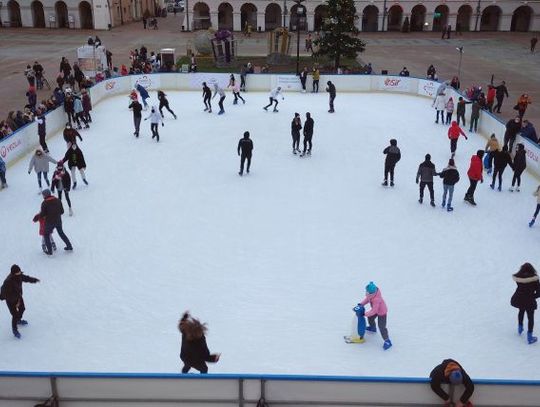 Na jakich zasadach skorzystamy z lodowiska? 