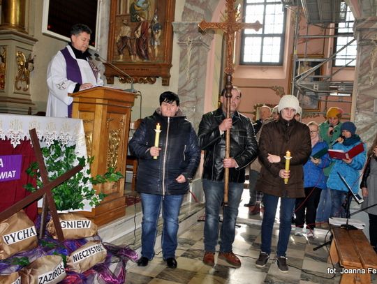 Niepełnosprawni na Drodze Krzyżowej