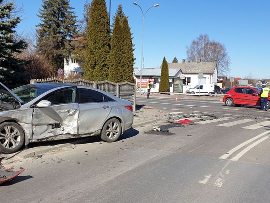 Nieustąpienie pierwszeństwa przejazdu przyczyną zdarzenia drogowego 