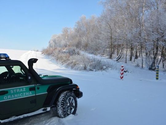 Niosą pomoc mieszkańcom przygranicznych miejscowości