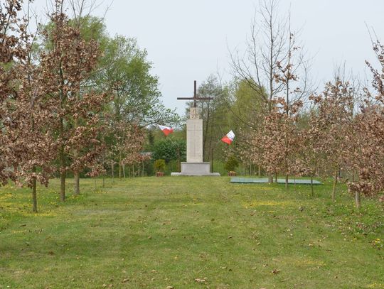 Obchody 84 rocznicy Zbrodni Katyńskiej i 14 rocznicy Katastrofy Smoleńskiej w Jankach