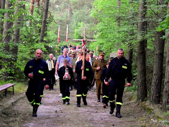 Osuchy. Partyzancka droga krzyżowa