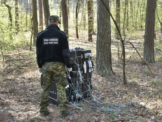 Papierosy dotarły z powietrza