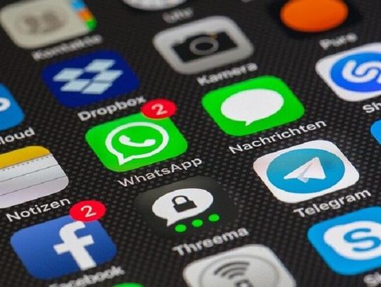 Podsłuch telefonu dla bezpieczeństwa i weryfikacji informacji