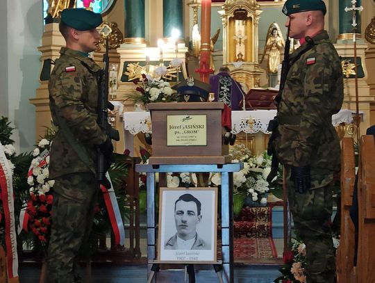 Pogrzeb Józefa Jasińskiego ps. "Grom"