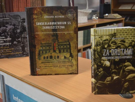 Relacja z podpisania umów dot. II Etapu Cyfryzacji Archiwum Dzieci Zamojszczyzny