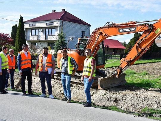 Rusza remont drogi powiatowej drogi Nr 2958L Wola Różaniecka – Różaniec