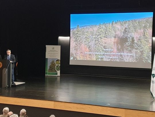 Rzeszów. Konferencja naukowa Lasów Państwowych